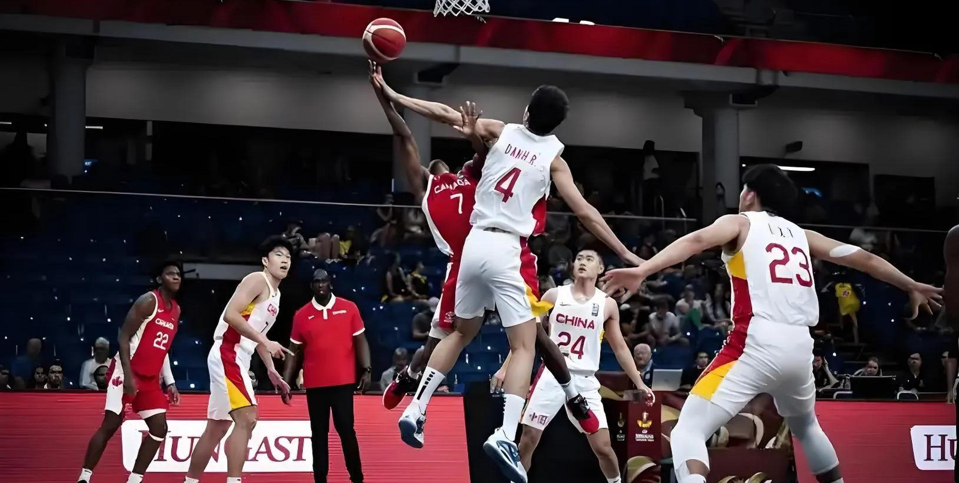 中国男篮鏖战加拿大男篮，波特惊艳世界的简单介绍