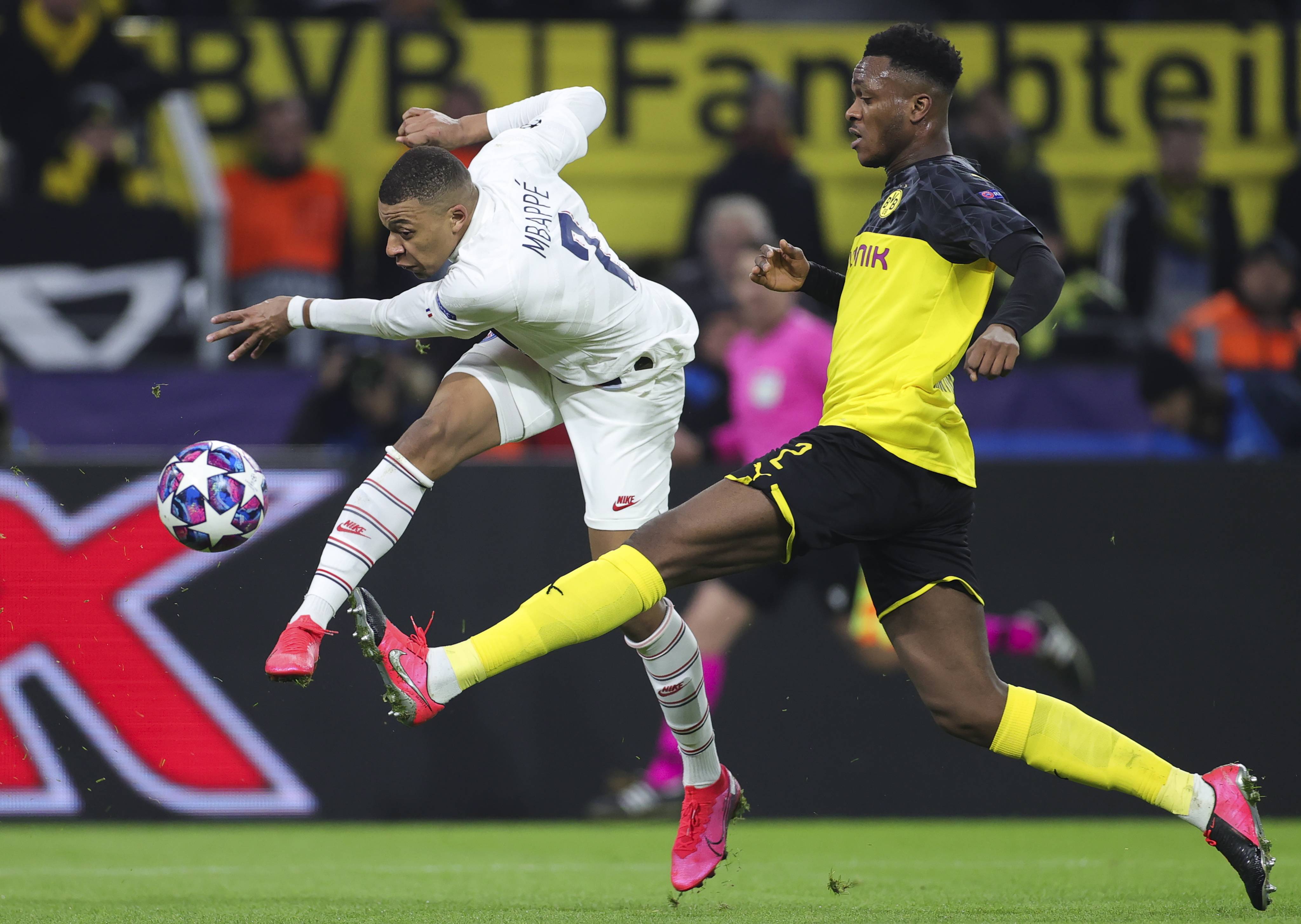 LPL赛事观看-包含多特蒙德遭遇横扫，惨败欧冠淘汰的词条