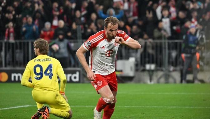 包含奥格斯堡取得重要胜利，实现对手逆转的词条