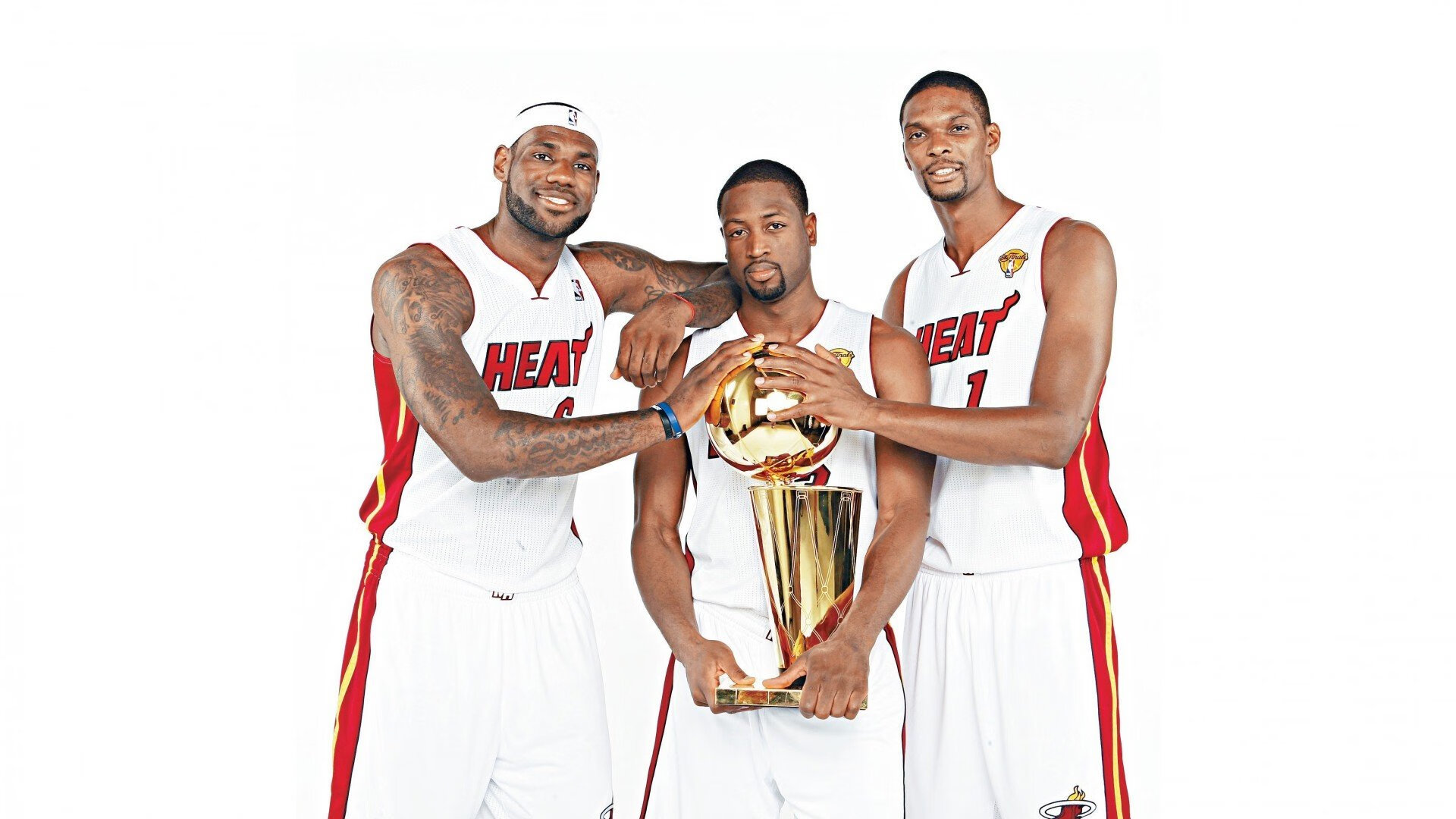 LOL英雄联盟赛事指南-唯一的夜，唯一的证明，霍勒迪在NBA总决赛之夜的重压之下完成涅槃